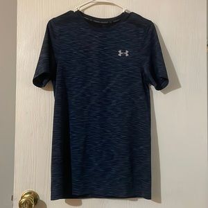 Men’s S UA shirt